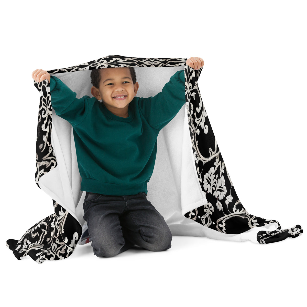 Front Venetian Lace Design Throw Blanket #MzKittyz #NikkiDKatArt