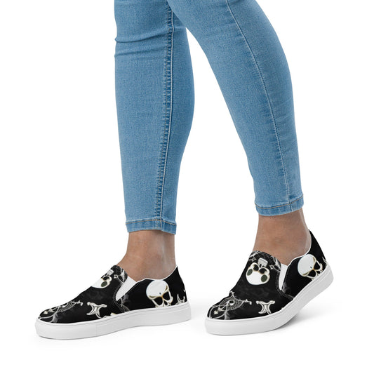 Front Skully Lace Women’s slip-on canvas shoes #MzKittyz #NikkiDKatArt