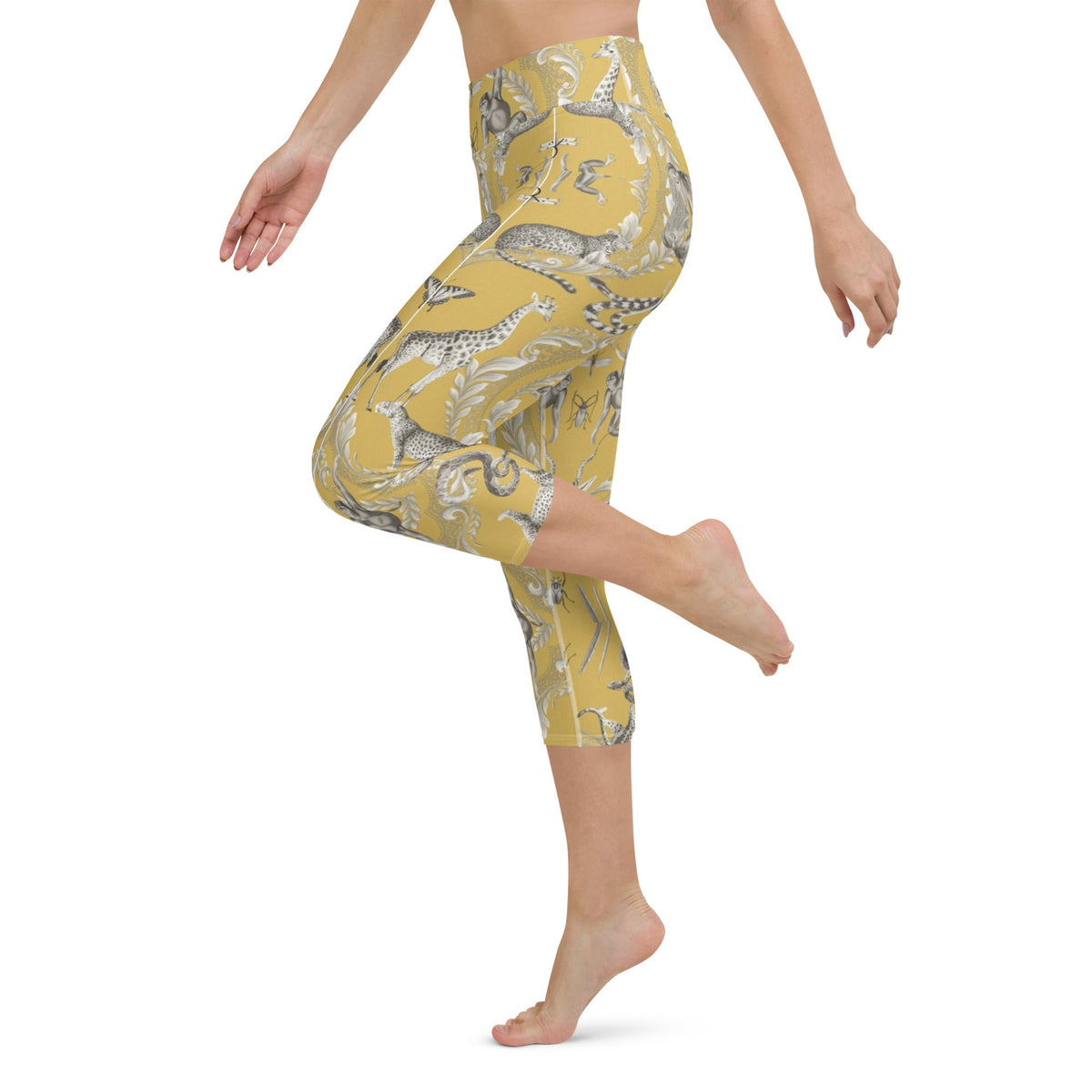 Front Animal Farm Women's Yoga Capri Leggings Leggings, Capri #MzKittyz #NikkiDKatArt